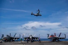 Tegang dengan China,...