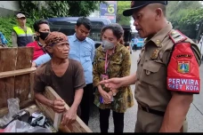 Razia PMKS di Penjaringan,...