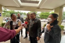 Polres Jaksel Usut Laporan...