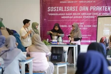 Cegah Stunting, Mahasiswi...
