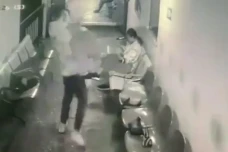 Mengaku Dengar Bisikan...
