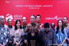 Alasan Airlangga Sodorkan...