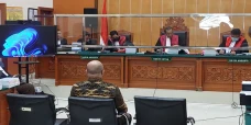 Jawaban Teddy Minahasa...