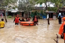 17 Kecamatan Diterjang...
