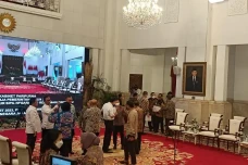 Menpora Zainudin Amali...