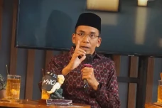Tegas! TGB Tolak Rumah...