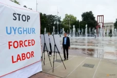 PBB Desak China Hapus...