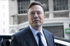 Elon Musk Jadi Target...