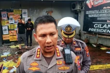 Crazy Rich Surabaya...