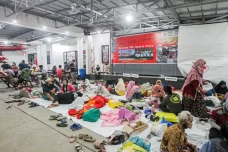 Keluarga Korban Kebakaran...