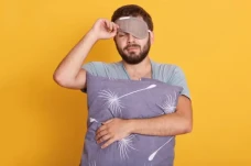 Studi: Manfaat Masker...