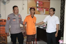 Berdalih Butuh Modal...