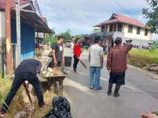 GMC Kaltim Berbagi Berkah...