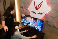 LG Resmi Pasarkan Monitor...
