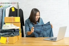 Mendulang Omzet dan...