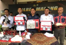 Produksi dan Pasarkan...