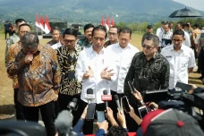 Resmikan KEK MNC Lido...