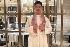 Al Ghazali Buka Puasa...