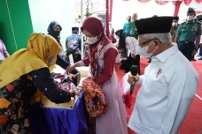 Wapres Tinjau Penanganan...