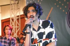 4 Artis Indonesia yang...
