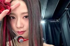 Lagu Flower Jisoo BLACKPINK...