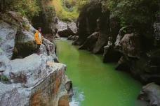 Berkunjung ke Tasikmalaya,...