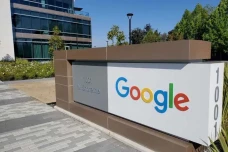 Google Bentuk DeepMind...