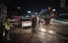 Jalur Puncak Kembali...