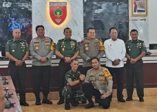 Polres Jeneponto Diserang...