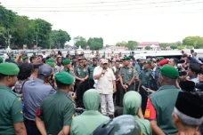 Beri Motor untuk Babinsa...