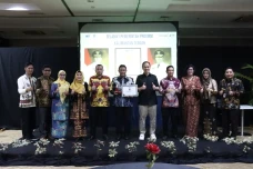 Pemprov Kalteng Raih...