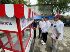 Terpuruk Kena PHK, Nur...