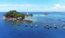 Destinasi Wisata di...