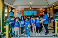 Bobby Nasution Sambut...
