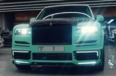 Misteri Mobil dengan...