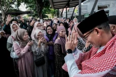 Ziarah ke Makam Sunan...