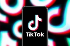 Cara Edit Video TikTok...