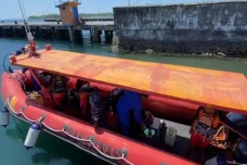 Perahu Ditemukan Hancur,...