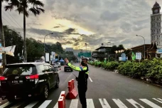 Sore Ini Lalu Lintas...