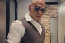 Deddy Corbuzier Akui...