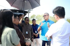 Tinjau Lahan Pemda Kendal,...