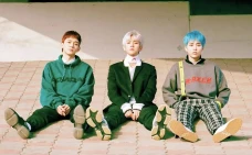 Pesan Baekhyun, Xiumin,...