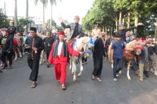 Pawai Budaya Hari Jadi...