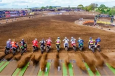 7 Motor Trail Termahal,...
