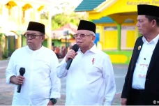 Wisata Halal Indonesia...