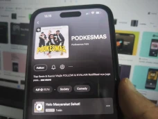 Podcast Komedi Naik...