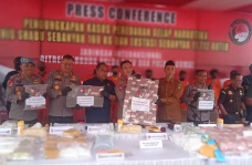 Jaringan Narkoba Internasional...