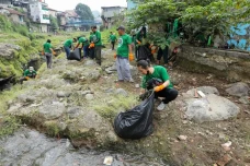 Cegah Banjir, Kajol...