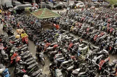 Daftar Lengkap Tempat...