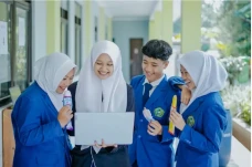 Madrasah Tsanawiyah...